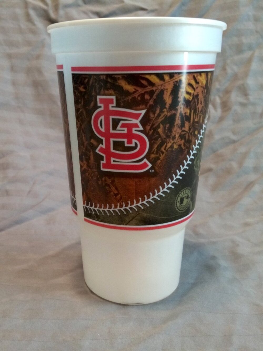 2011 MLB World Series Souvenir Baseball Cup: Texas Rangers vs St Louis Cardinals